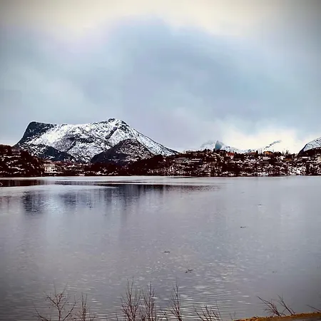 Between Fjord And Mountain * Svolvaer